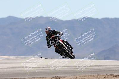 media/Oct-13-2025-Moto Forza (Mon) [[a66d839500]]/3-B Group/Session 4 (Turn 9)/